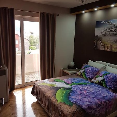 Apartments Vila Galileo Budva Luaran gambar