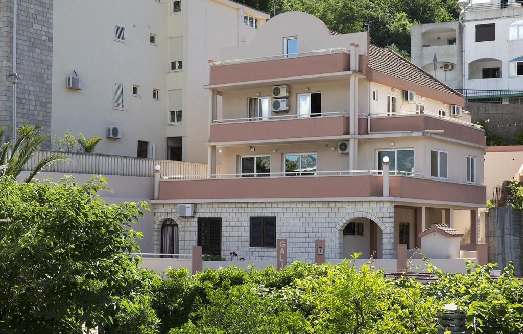 Apartments Vila Galileo Budva Luaran gambar