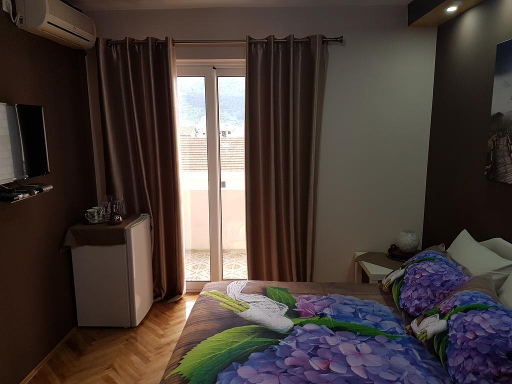 Apartments Vila Galileo Budva Luaran gambar