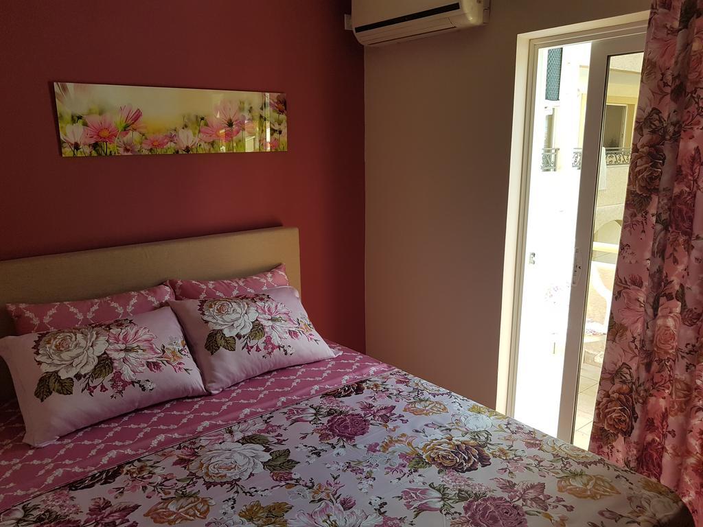 Apartments Vila Galileo Budva Luaran gambar