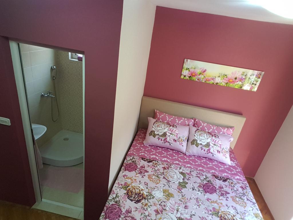 Apartments Vila Galileo Budva Luaran gambar