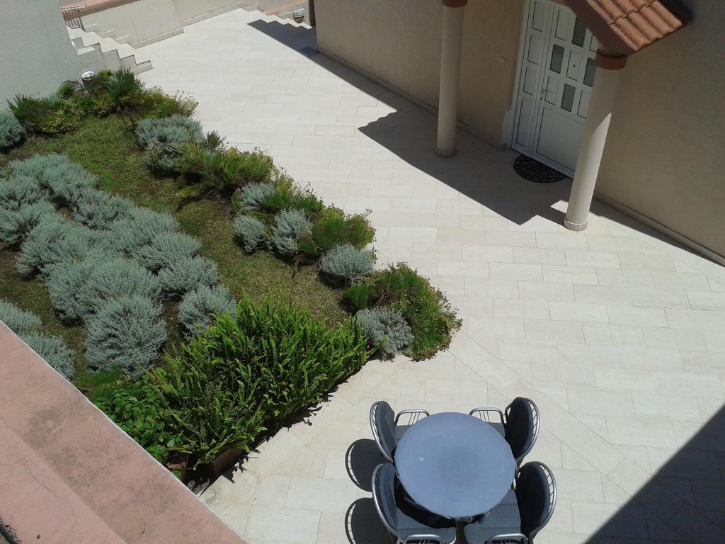 Apartments Vila Galileo Budva Bilik gambar